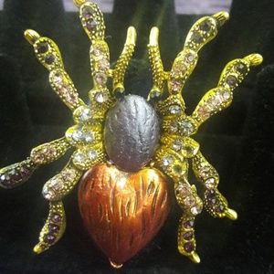 Spider jeweled heart shape adjustable ring purple